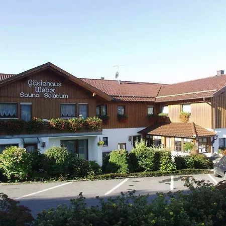 Apartmenthaus Weber * Arrach