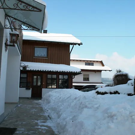 Apartmenthaus Weber * Arrach
